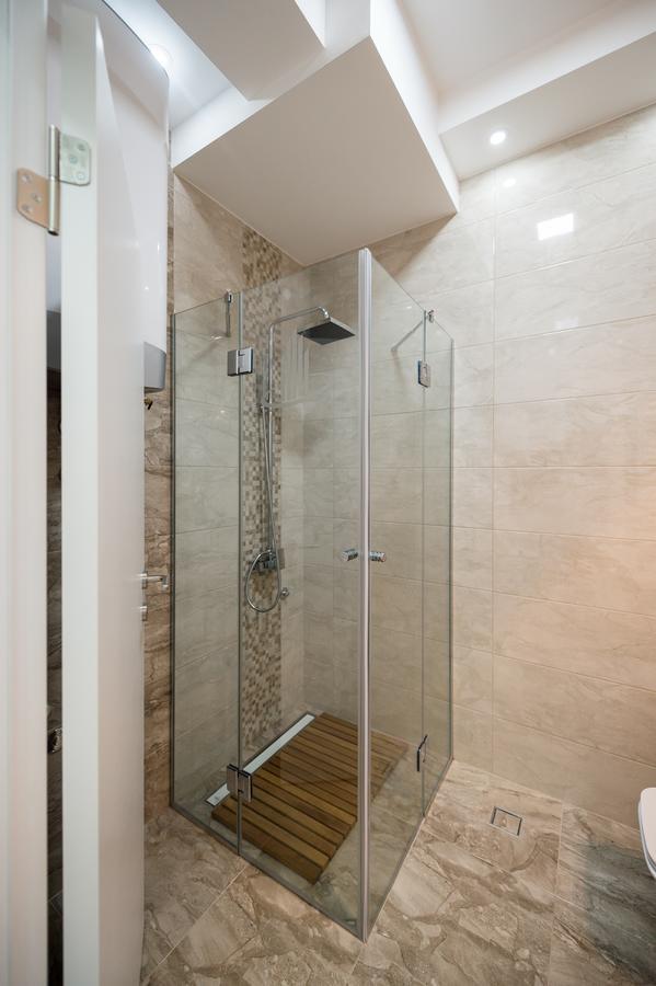 Centar Lux Apartment Arandjelovac Luaran gambar