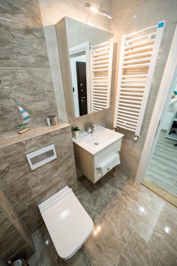 Centar Lux Apartment Arandjelovac Luaran gambar