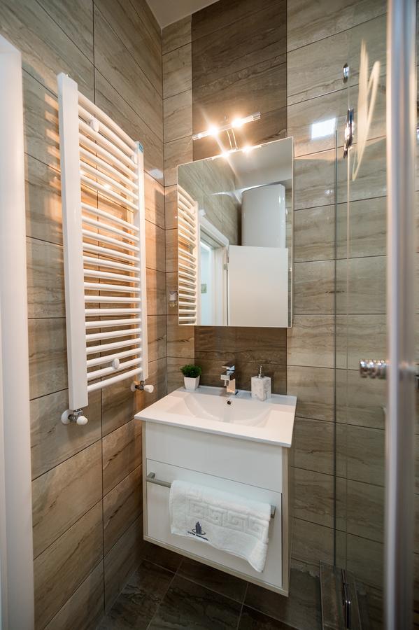 Centar Lux Apartment Arandjelovac Luaran gambar
