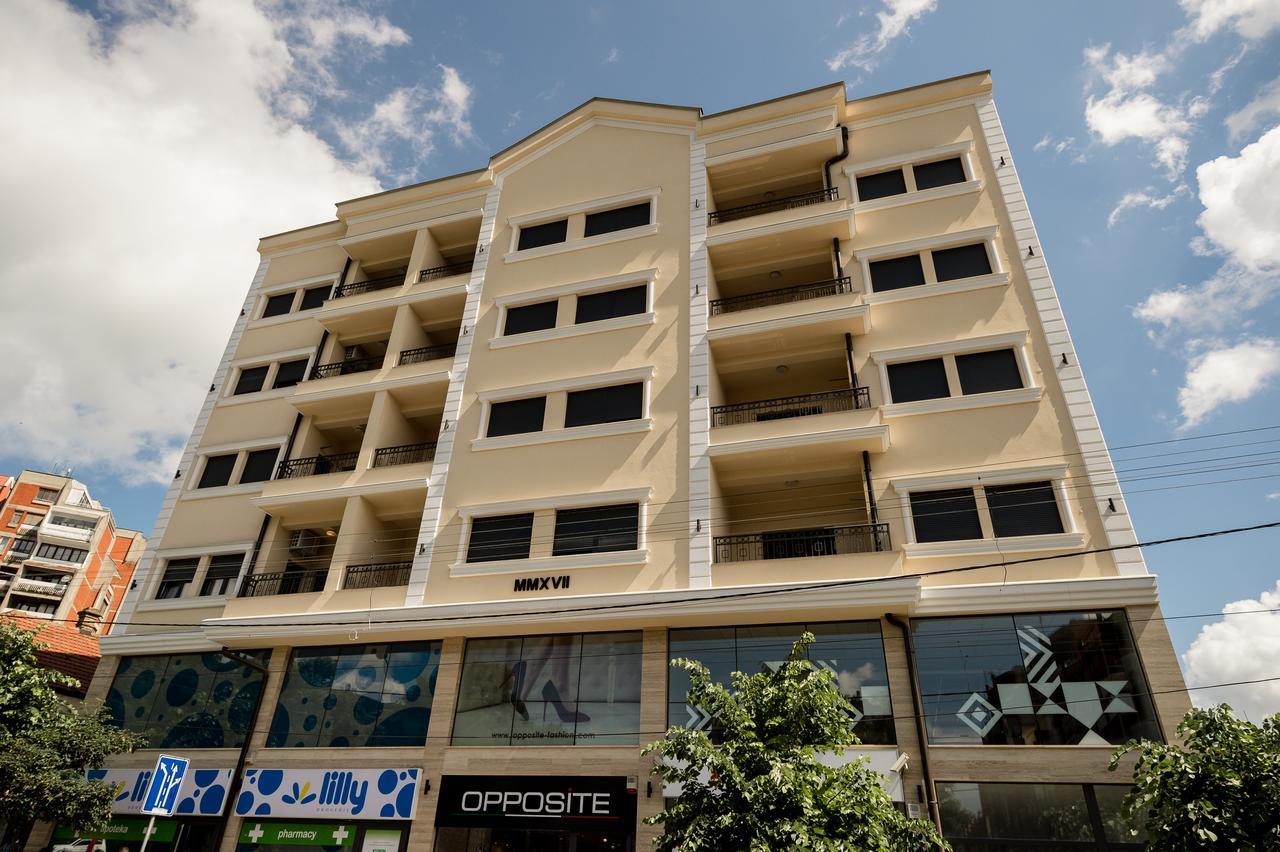 Centar Lux Apartment Arandjelovac Luaran gambar