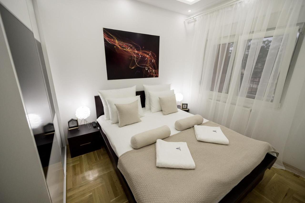 Centar Lux Apartment Arandjelovac Luaran gambar